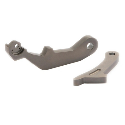 OEM CNC-hardwareonderdelen op maat gesmeed mouwstaal met poedercoating en -plating
