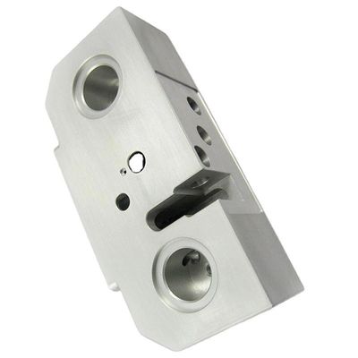 Maritieme industrie Metalen onderdelen op maat Bewerking van onderdelen van roestvrij staal Producten met bekleding