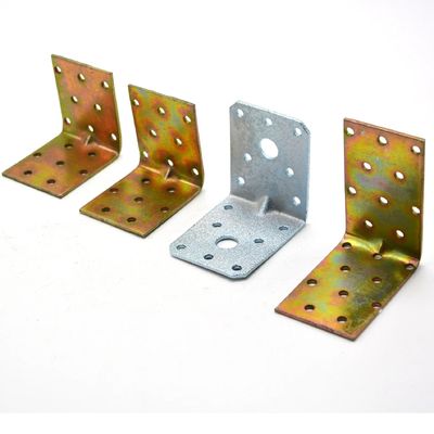 Roestvrij staal OEM CNC hardwarecomponenten gegalvaniseerd hout connector hoek L bracket balk steun bouwers