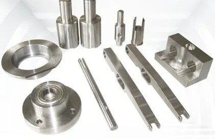 Poederbedekte moeren van roestvrij staal, bouten en schroeven voor het verwerken van onderdelen van CNC-hardware