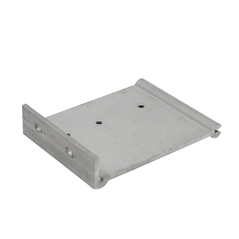 Stempelproces Op maat gemaakte precieze buigdozen delen met bekleding en polijsten